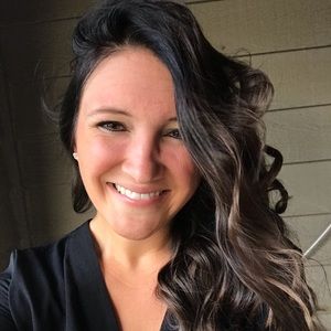 Meet your Posher, Janell